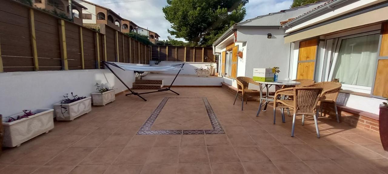 Willa La Casita De Jimena Riudecanyes Zewnętrze zdjęcie
